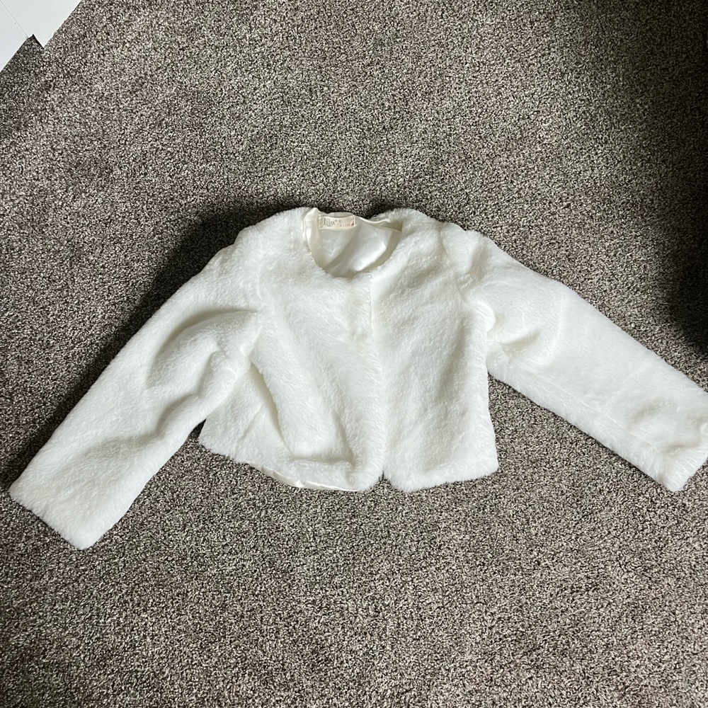 Girls Cream Faux-Fur Cropped Coat